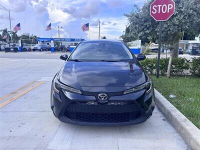 2022 Toyota Corolla LE   - Photo 2 - Miami, FL 33147