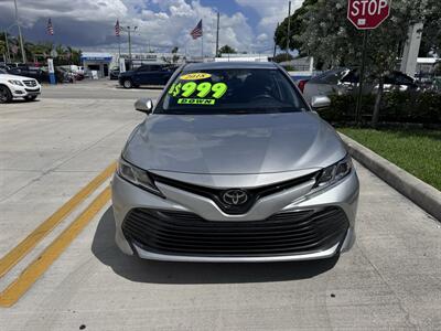 2018 Toyota Camry LE - Photo 2 - Miami, FL 33147