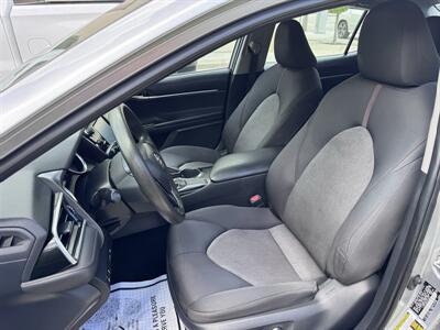2018 Toyota Camry LE - Photo 14 - Miami, FL 33147