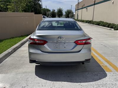 2018 Toyota Camry LE - Photo 6 - Miami, FL 33147