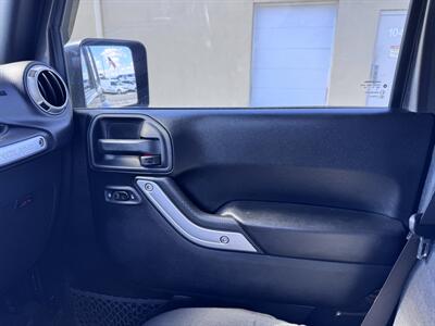 2016 Jeep Wrangler Unlimited Sahara   - Photo 11 - Miami, FL 33147