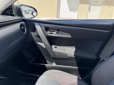 2019 Toyota Corolla LE   - Photo 16 - Miami, FL 33147