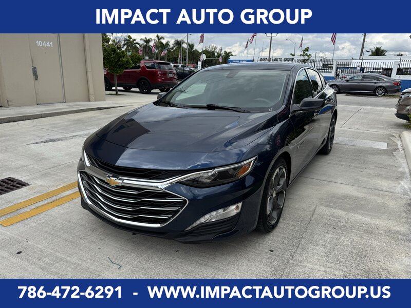 2022 Chevrolet Malibu LT  