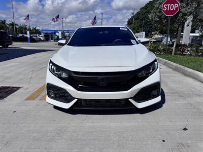 2018 Honda Civic Si   - Photo 2 - Miami, FL 33147