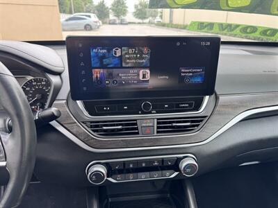 2023 Nissan Altima 2.5 SV - Photo 10 - Miami, FL 33147