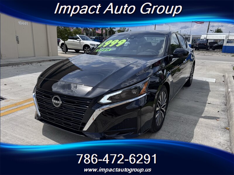 2023 Nissan Altima 2.5 SV  