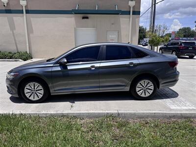 2019 Volkswagen Jetta S   - Photo 12 - Miami, FL 33147
