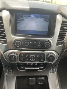 2020 Chevrolet Tahoe LT   - Photo 13 - Miami, FL 33147