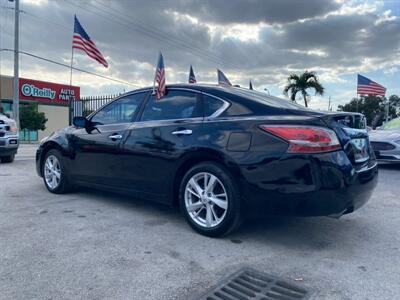 2014 Nissan Altima 2.5 SV   - Photo 16 - Miami, FL 33147