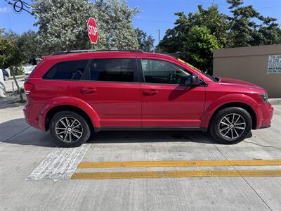 2018 Dodge Journey SE   - Photo 4 - Miami, FL 33147