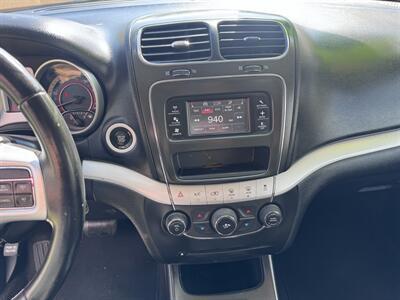 2018 Dodge Journey SE   - Photo 10 - Miami, FL 33147