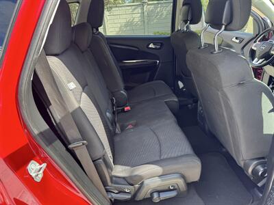 2018 Dodge Journey SE   - Photo 16 - Miami, FL 33147