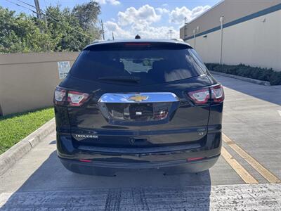 2016 Chevrolet Traverse LT - Photo 5 - Miami, FL 33147