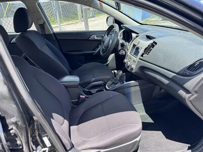 2013 Kia Forte EX   - Photo 7 - Miami, FL 33147