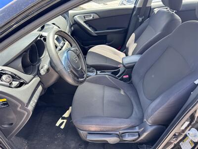 2013 Kia Forte EX   - Photo 6 - Miami, FL 33147