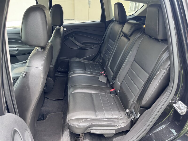 2015 Ford Escape Titanium - Photo 14 - Miami, FL 33147