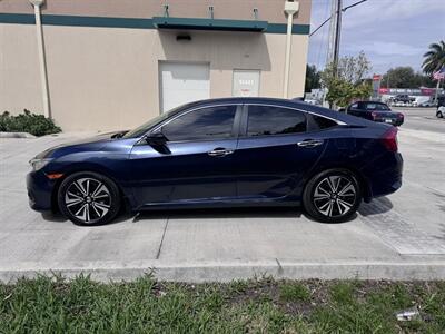 2018 Honda Civic EX-T   - Photo 3 - Miami, FL 33147