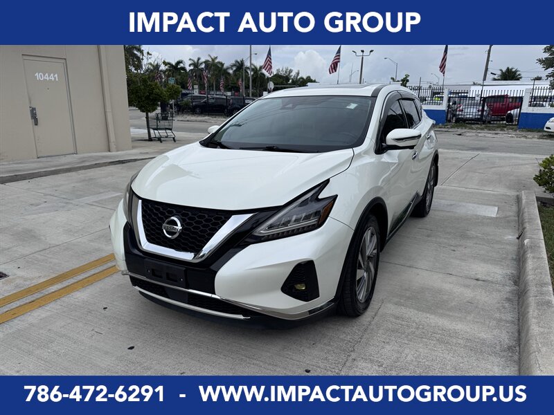 2021 Nissan Murano SL  