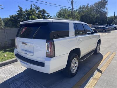 2017 GMC Yukon SLT   - Photo 5 - Miami, FL 33147
