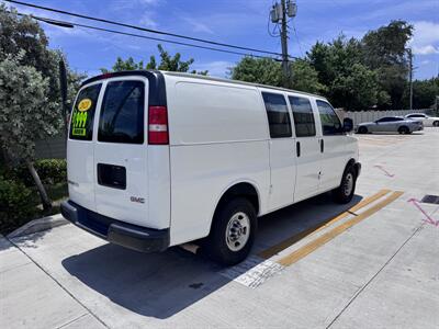2021 GMC Savana 2500   - Photo 5 - Miami, FL 33147