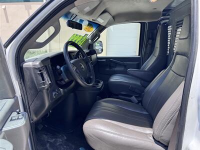 2021 GMC Savana 2500   - Photo 11 - Miami, FL 33147