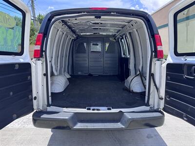 2021 GMC Savana 2500   - Photo 15 - Miami, FL 33147
