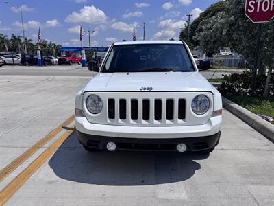 2017 Jeep Patriot Latitude   - Photo 2 - Miami, FL 33147