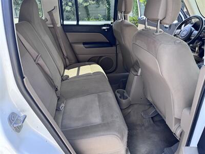 2017 Jeep Patriot Latitude   - Photo 14 - Miami, FL 33147