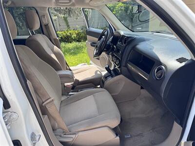 2017 Jeep Patriot Latitude   - Photo 15 - Miami, FL 33147