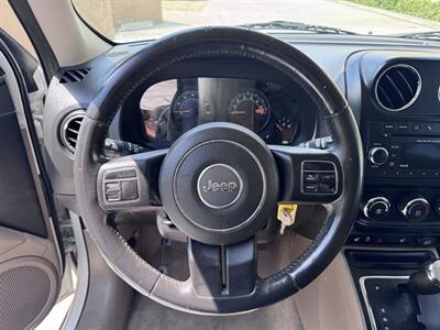 2017 Jeep Patriot Latitude   - Photo 8 - Miami, FL 33147