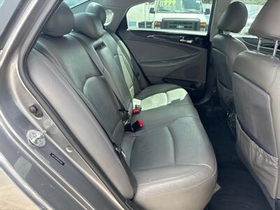 2013 Hyundai SONATA Limited   - Photo 27 - Miami, FL 33147