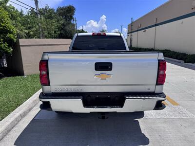 2018 Chevrolet Silverado 1500 LT - Photo 6 - Miami, FL 33147