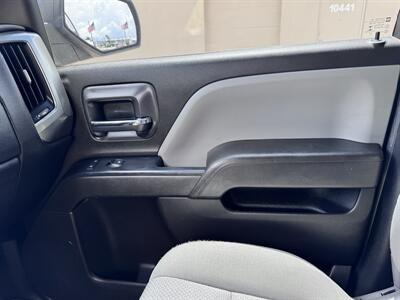 2018 Chevrolet Silverado 1500 LT - Photo 12 - Miami, FL 33147