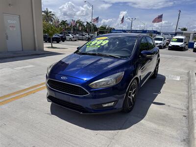 2017 Ford Focus SEL   - Photo 1 - Miami, FL 33147