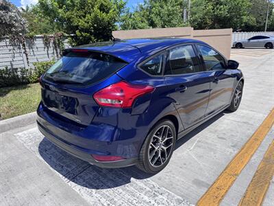 2017 Ford Focus SEL   - Photo 7 - Miami, FL 33147
