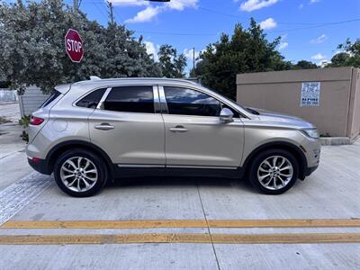 2015 Lincoln MKC   - Photo 7 - Miami, FL 33147