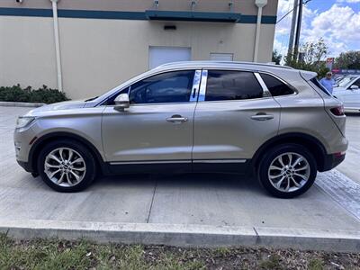 2015 Lincoln MKC   - Photo 3 - Miami, FL 33147
