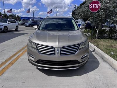 2015 Lincoln MKC   - Photo 2 - Miami, FL 33147