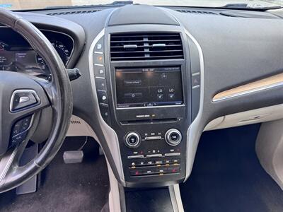 2015 Lincoln MKC   - Photo 15 - Miami, FL 33147