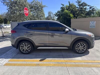 2020 Hyundai TUCSON SEL   - Photo 4 - Miami, FL 33147