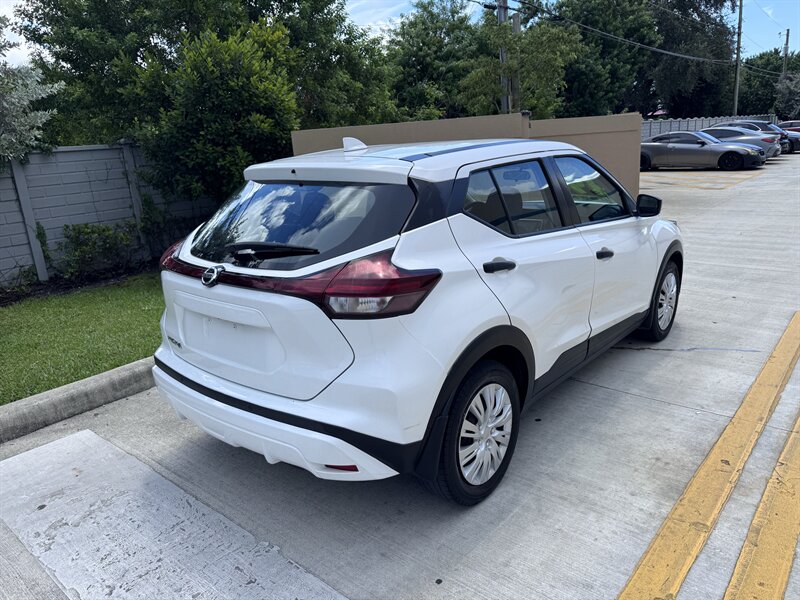 2021 Nissan Kicks S - Photo 5 - Miami, FL 33147