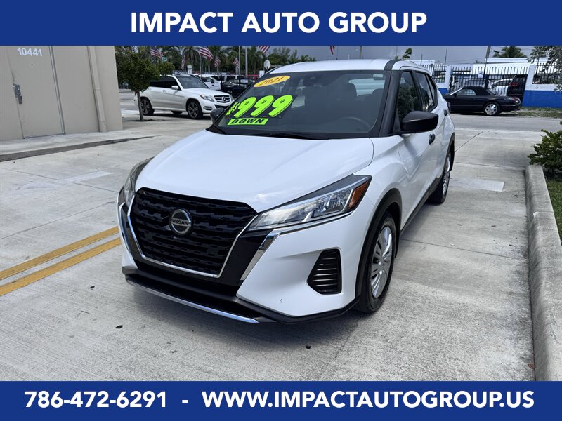 2021 Nissan Kicks S   - Photo 1 - Miami, FL 33147
