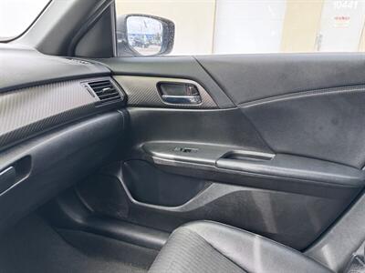 2016 Honda Accord Sport   - Photo 11 - Miami, FL 33147