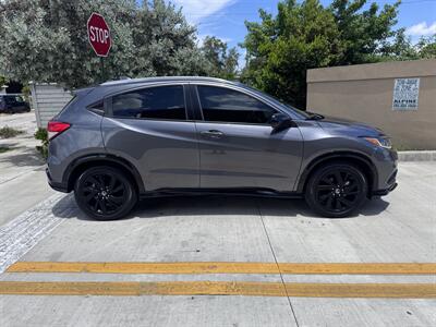 2021 Honda HR-V Sport   - Photo 4 - Miami, FL 33147