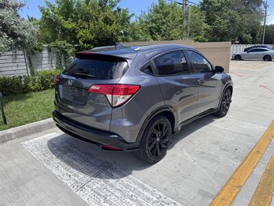 2021 Honda HR-V Sport   - Photo 9 - Miami, FL 33147