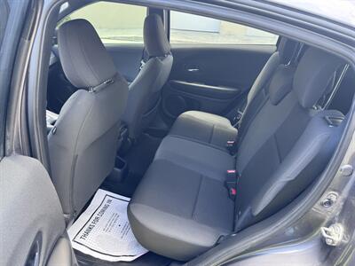 2021 Honda HR-V Sport   - Photo 15 - Miami, FL 33147