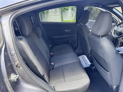 2021 Honda HR-V Sport   - Photo 16 - Miami, FL 33147