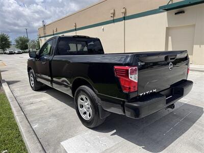 2017 Nissan Titan S   - Photo 7 - Miami, FL 33147