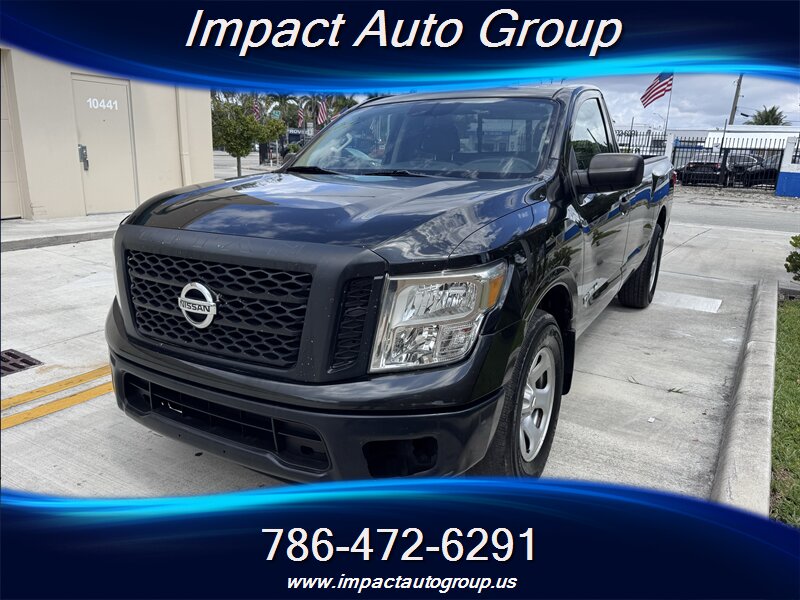 2017 Nissan Titan S  