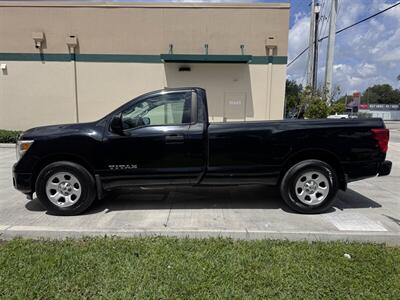 2017 Nissan Titan S   - Photo 8 - Miami, FL 33147